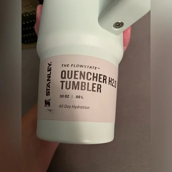Stanley Quencher H2.0 30oz Tumbler NWT’s & Disney+More Straw Toppers Included - Picture 7 of 10